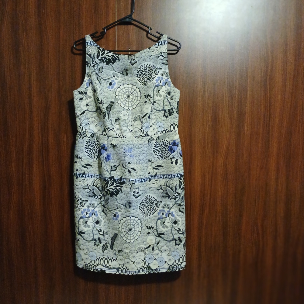 Blue and White Silk Sleeveless Sheath Mini Dress
